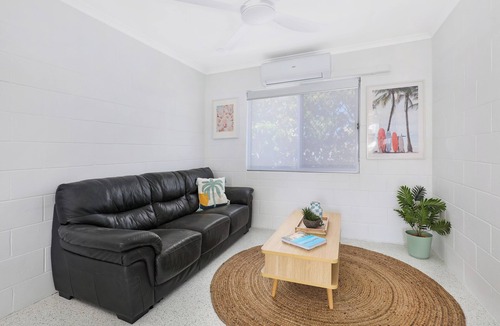 Maroochydore Hostel | Palms On Parker