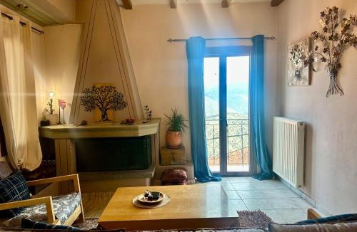 Arachova Apartment | Pandoras House Arachova