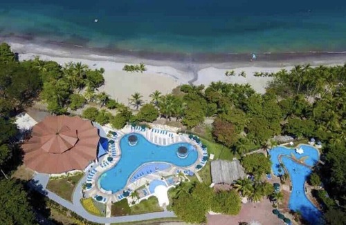 Punta Leona House | Panoramic Ocean Views: Stunning Beach House