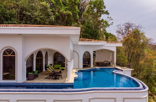 Punta Leona House | Panoramic Ocean views Waterfront Luxury Home