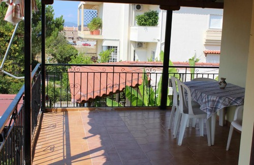 Assos-Lechaio Apartment | Panos Seaside Apartment
