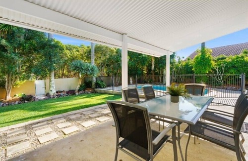 Castaways Beach House | Peace within the palms, Castaways Beach