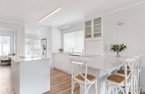 Noosaville Apartment | PEACEFUL PRIVATE WATERFRONT APARTMENT