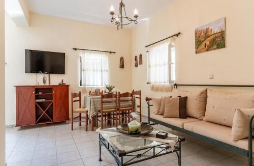 East Mani House | Peaceful Refuge In Mani 1