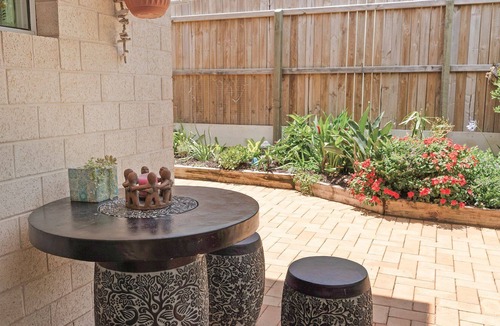Evans Head Apartment | Peacefully positioned townhouse close to Airforce Beach