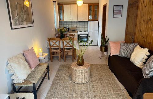 Perdhika Apartment | Perdika's Nest, family friendly house by the sea
