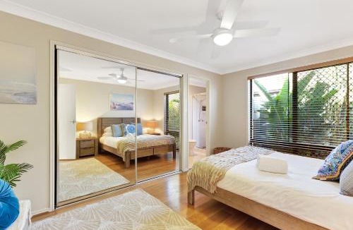 Caloundra West House | Pet Friendly 5 BR Family Home w Pool at Caloundra