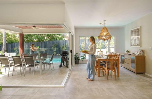 Alexandra Headland House | Pet friendly Holiday home with pool on Alex