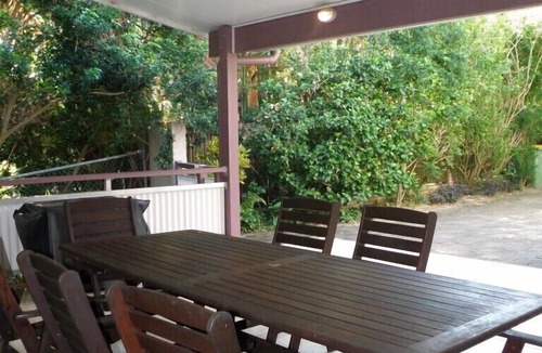 Point Lookout House | Pets allowed at this three bedroom beachhouse only minutes walk to beaches.