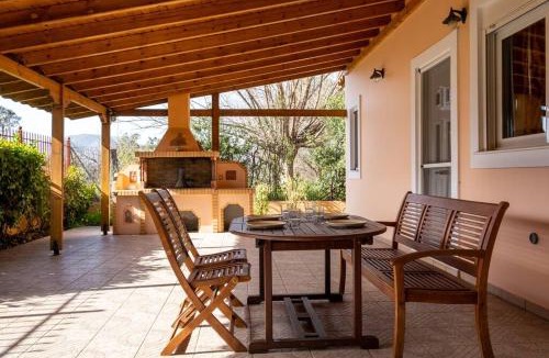 Palaia Fokaia Villa | Phoceus Poolfront Grande Villa