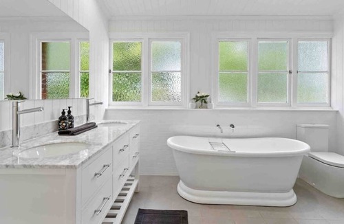 Mount Lofty House | Pikedale - Country Getaway in heart of Toowoomba