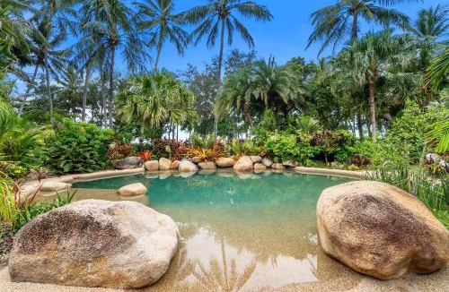 Palm Cove Apartment | Pippi at Palm Cove - Melaleuca Private Apartment Palm Cove