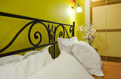 Delfoi Hotel | Pitho