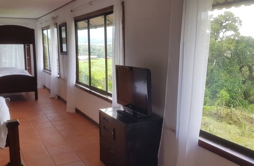 Vara Blanca House | Poás Volcano Panoramic Jungle Home