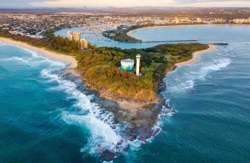 Buddina Apartment | Point Break - Sea & River Views, Nature & Relax