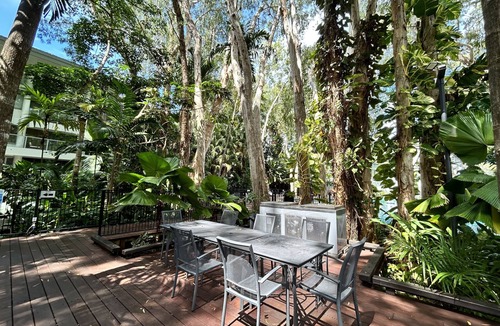 Palm Cove Apartment | Pool and Garden Views - 2405