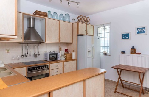 Porto Rafti House | Porto sea view house - 15min from Athens airport - AC - WIFI - PARKING