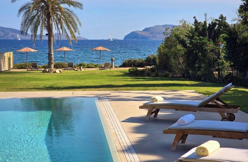 Pigadia Villa | Private Beachfront Villa, Experience beauty, luxury and serenity, all in one.