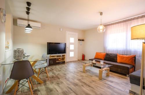 Nea Rodha Apartment | Private Modern Apartment