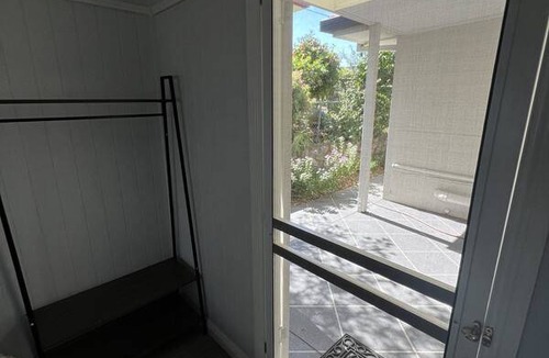 Ormiston Resort | Private room ∙ 1 guest
