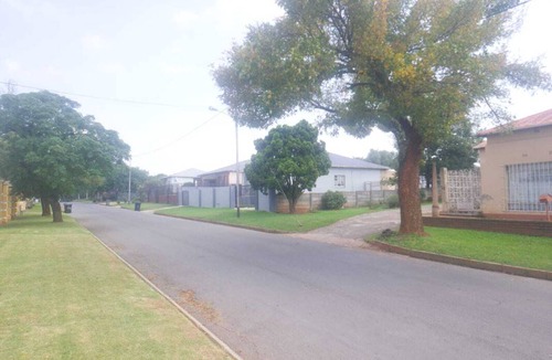 Greater Johannesburg Metropolitan Area Resort | Private room ∙ 2 guests