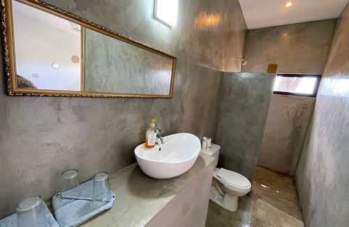 Canafistula House | Pyramid Lodge Panoramique