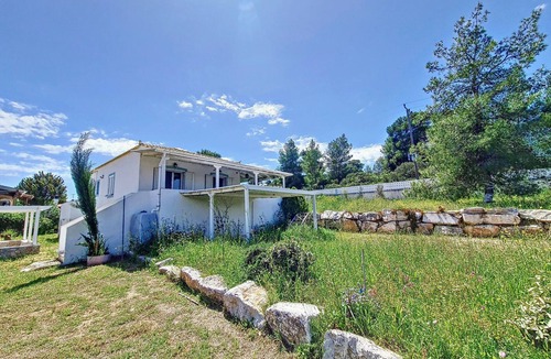Kosta Villa | Quiet comfy villa, close to beach, vast garden