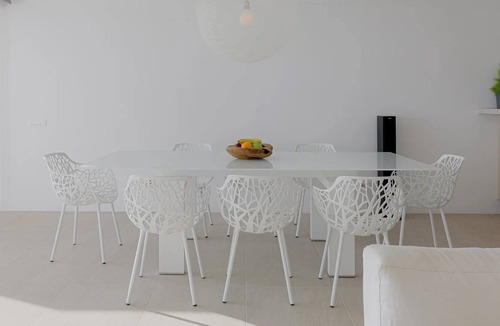 Koukaki Villa | R 3392 Villa Hideo With Air Conditioning ,Coffee Facilities & Veranda.