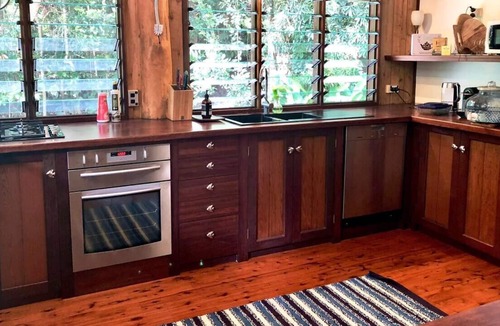 Kuranda Ski Chalet | Rainforest Chalet Unforgettable Tropical Retreat