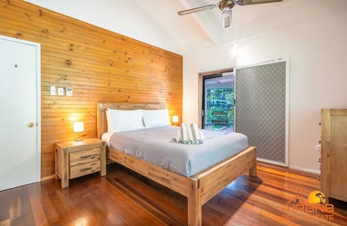 Kuranda House | Rainforest holiday home@ Kuranda