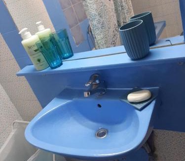 Petralona Apartment | Retro comfy home near Monastiraki