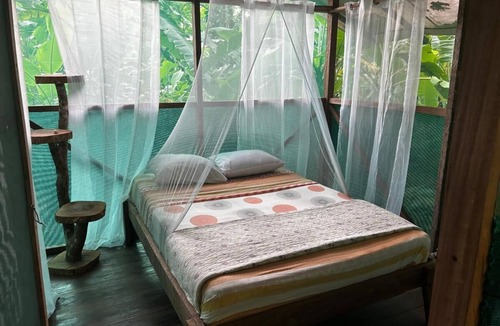 Drake Bay Hotel | Rio Agujitas Eco Farm Hostel and Tours