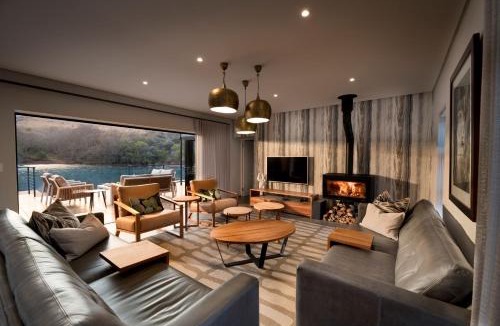 Protea Ridge Hotel | Riverhorse Lodge