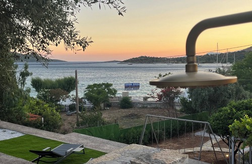 Klima House | Romantic house next to the sea