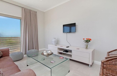 Muizenberg Apartment | Royal Apartments Muizenberg