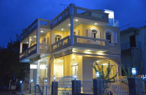 Edipsos Apartment | Royal's Studios