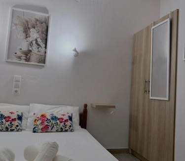 Xirolivado Apartment | Rozy Studios