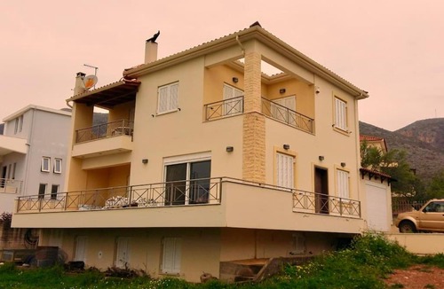 Kalamata House | Rural 3-bedroom house Kalamata