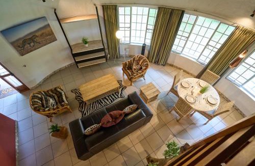 Madibeng Cabin | Sable Ranch Selfsorg