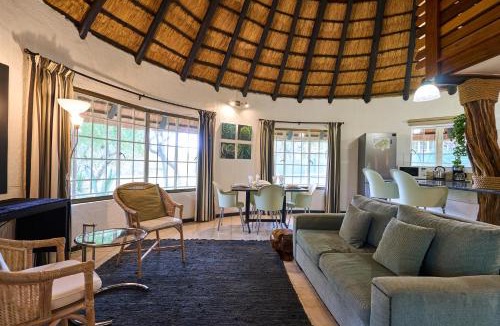 Madibeng Cabin | Sable Ranch Selfsorg