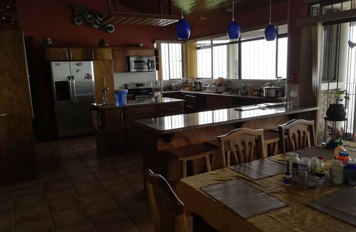 Llano Brenes House | Safe secure Mountain Home w/pool+views