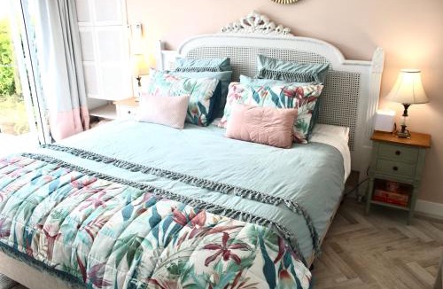 Newport Apartment | Sandpiper Studio