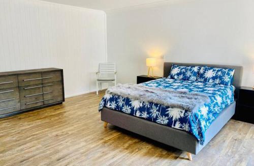 Sandstone Point House | Sandstone Point Holiday Home