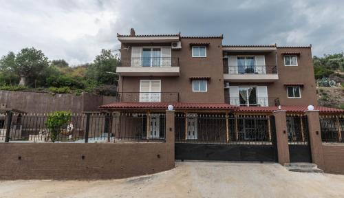 Amarinthos Apartment | SANEL APARTMENTS