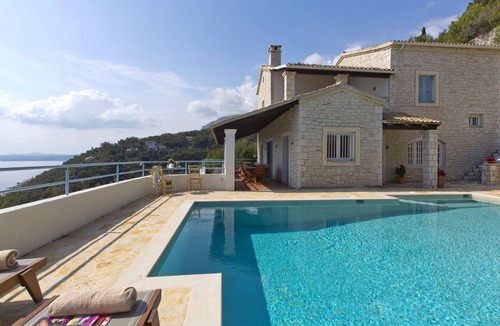 Barbati Villa | Sea Breeze Villa with stunning views in Corfu with private path to the beach