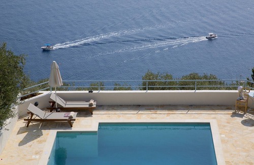 Barbati Villa | Sea Breeze Villa with stunning views in Corfu with private path to the beach