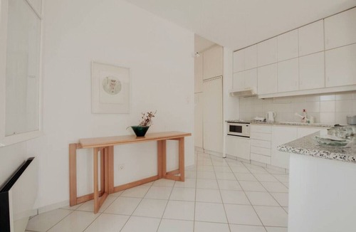 Lavreotiki Apartment | Sea-Front House with private beach, Sounio