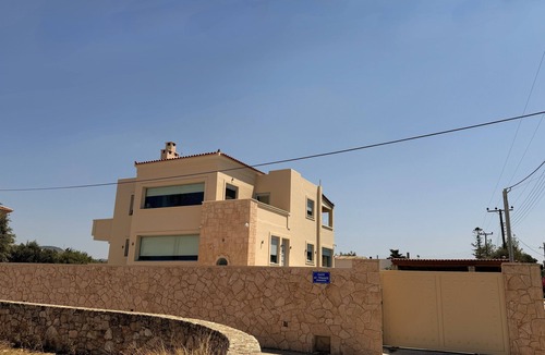 Aegina Town Villa | Sea front retreat! 360 views, top floor, luxurious spaces, unique BBQ area.