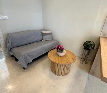 Ayia Anna House | Sea Lilly