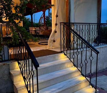 Nea Peramos House | sea view countryside home near Athens